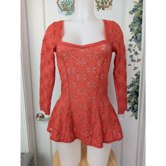 Free People top - Picture 1 of 8